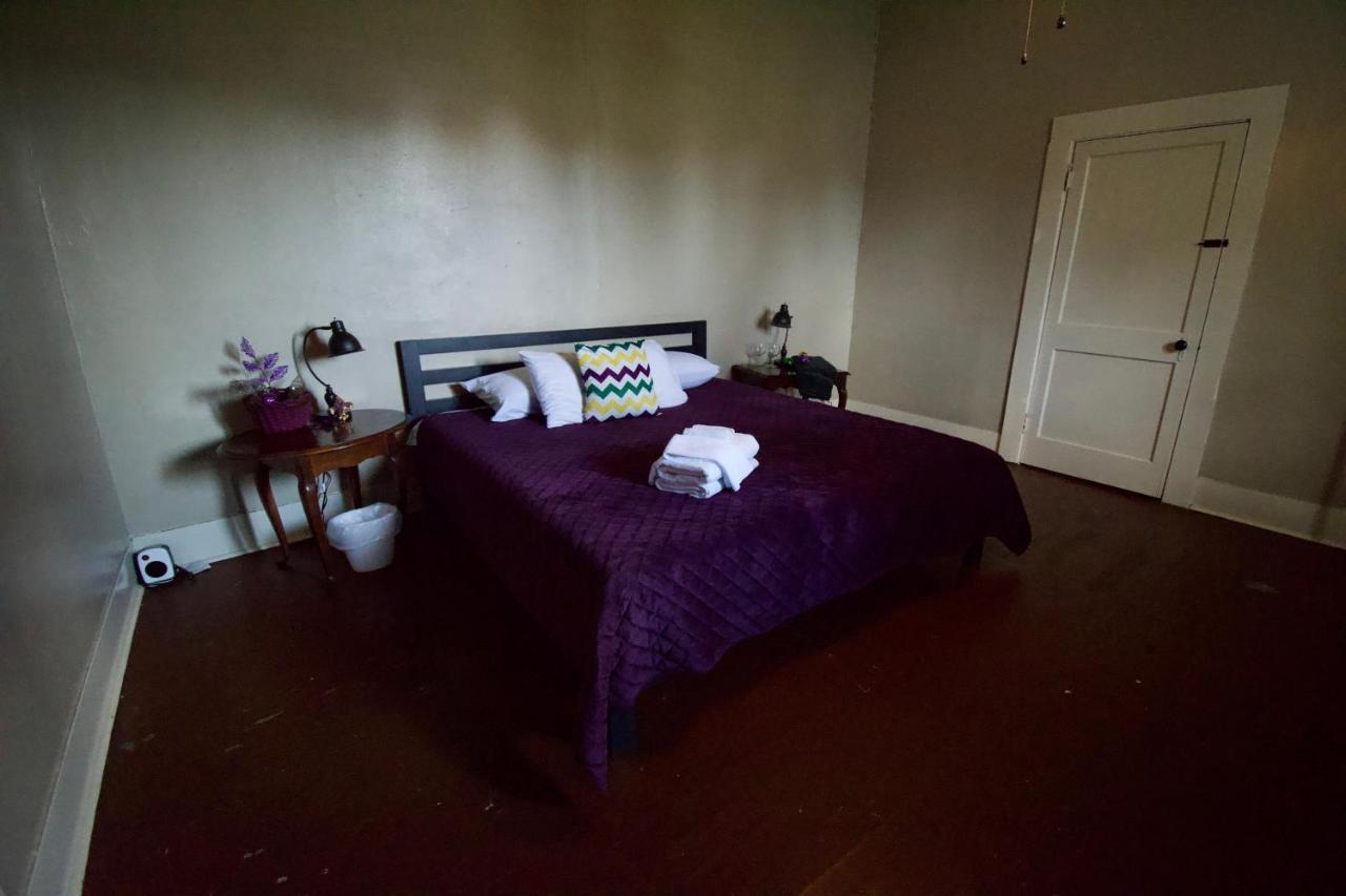 Cajun Hostel Downtown Лафаєт Екстер'єр фото